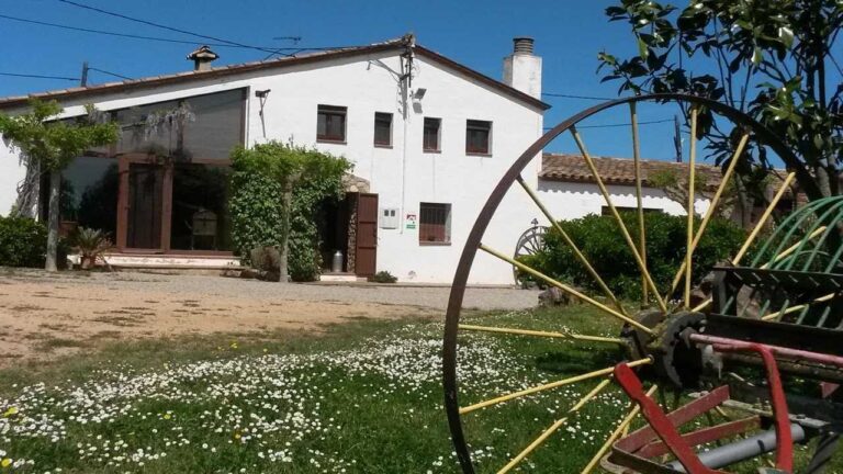 casas rurales en girona con piscina
