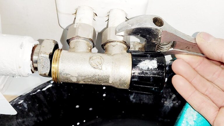 radiador pierde agua por la llave de entrada