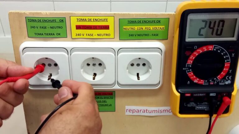 voltaje entre fase y tierra 220v